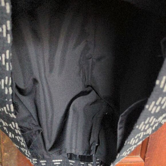 Coldwater Creek Black + White Diamond Motif Midi Pencil Skirt Sz 8 - Picture 6 of 8